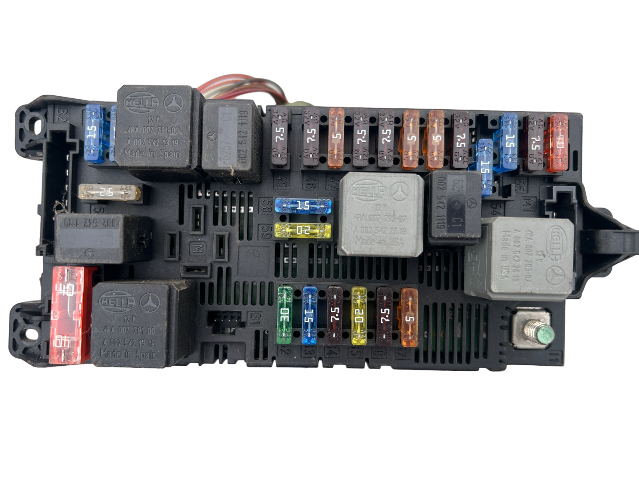 Boîte à fusibles avant Mercedes Benz