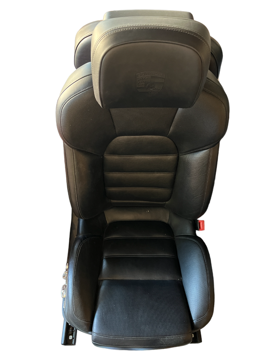 Porsche Macan Front Seats L+R