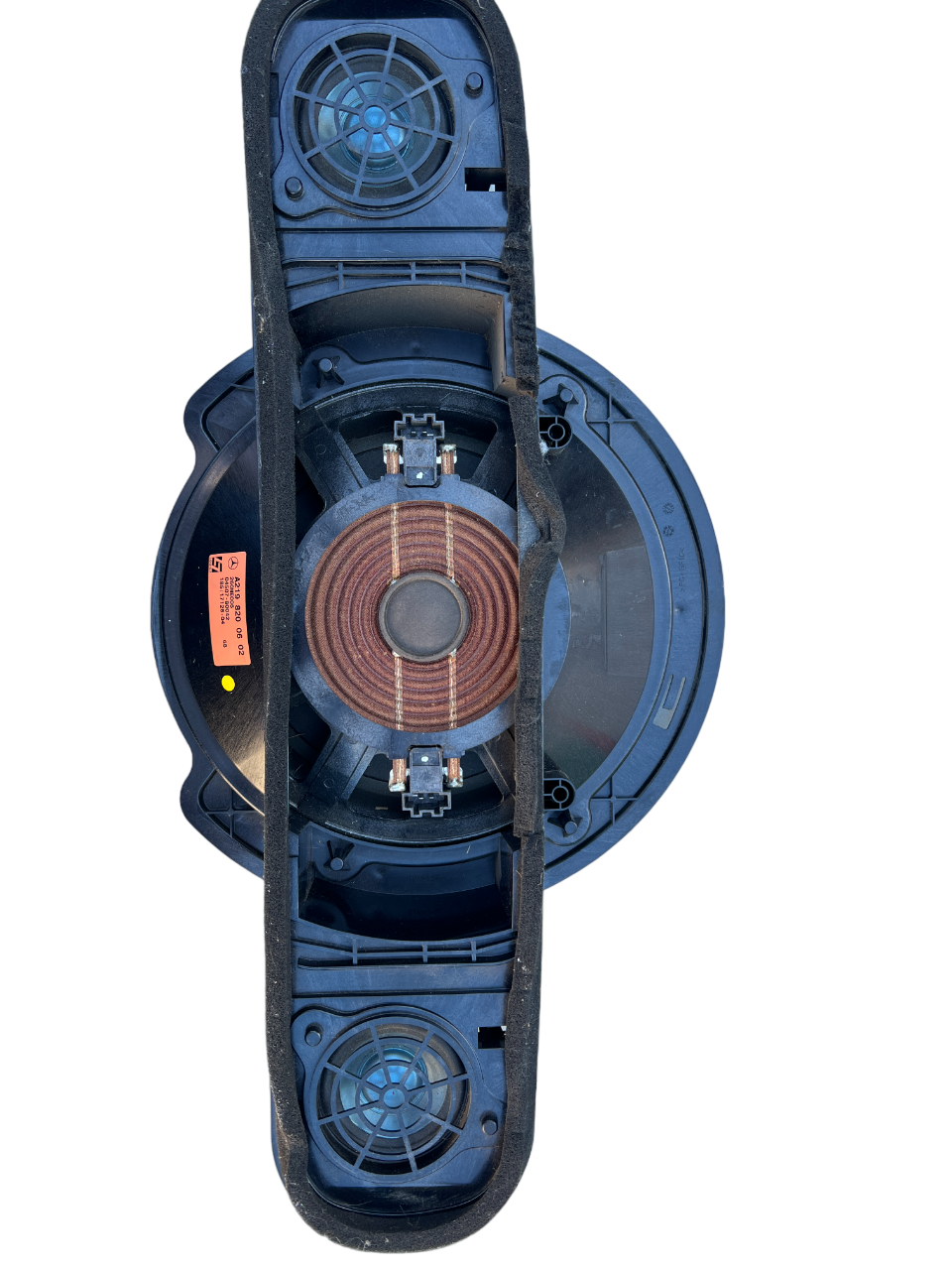 Caisson de basses arrière Mercedes Benz