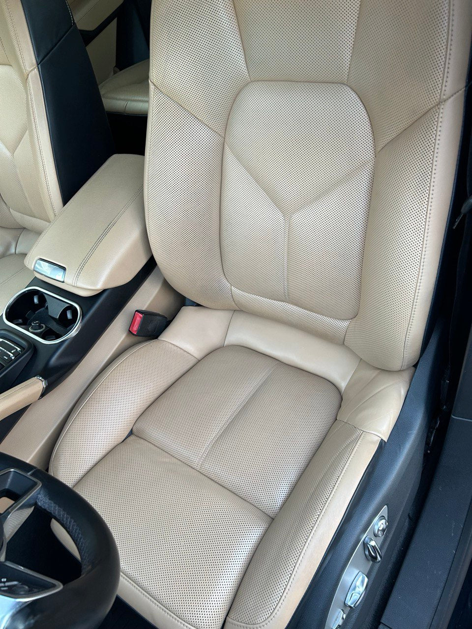 2018 PORSCHE CAYENNE S