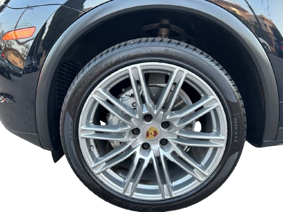 2018 PORSCHE CAYENNE S