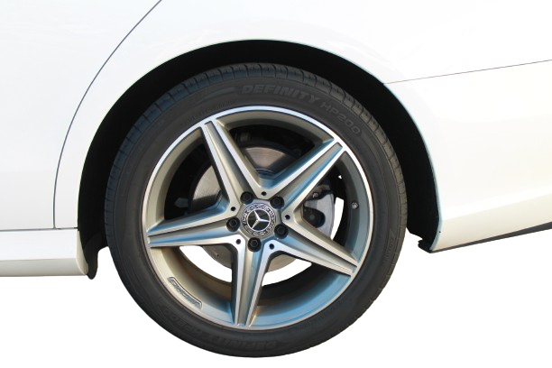 2018 Mercedes Benz E300 4 MATIC