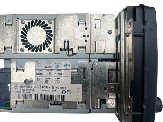 Mercedes Benz Command Headunit Screan